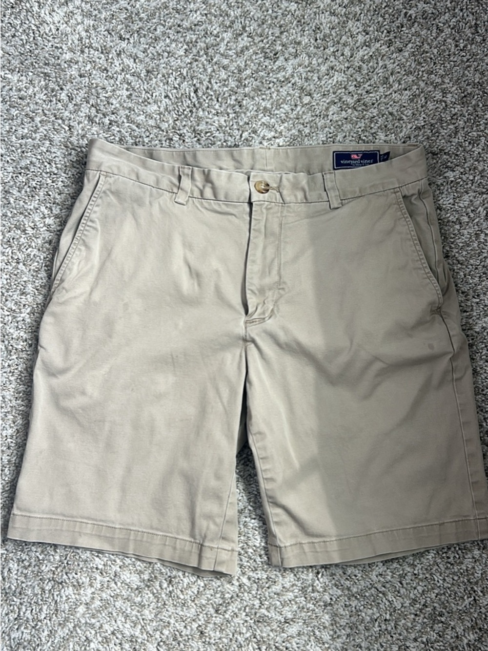 Vineyard Vines Men's Khaki Flat Front Shorts